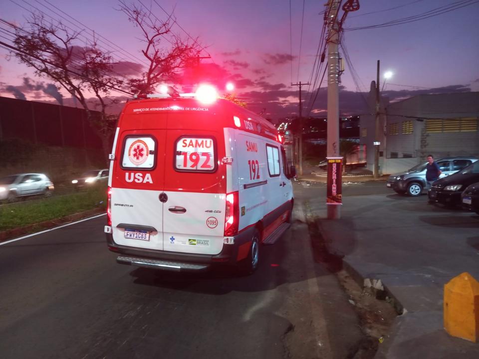 Foto 2 de 4 — Ciclista sofre grave acidente após queda de bike próximo a cutrale em Araraquara